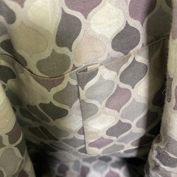 HOBO Elegant Taupe Leather Tote - Picture 7 of 14